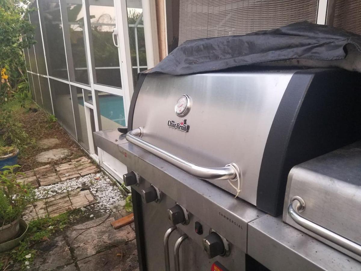 Cozy And Conveniently Located Pool Home With Free Wifi Tampa Zewnętrze zdjęcie